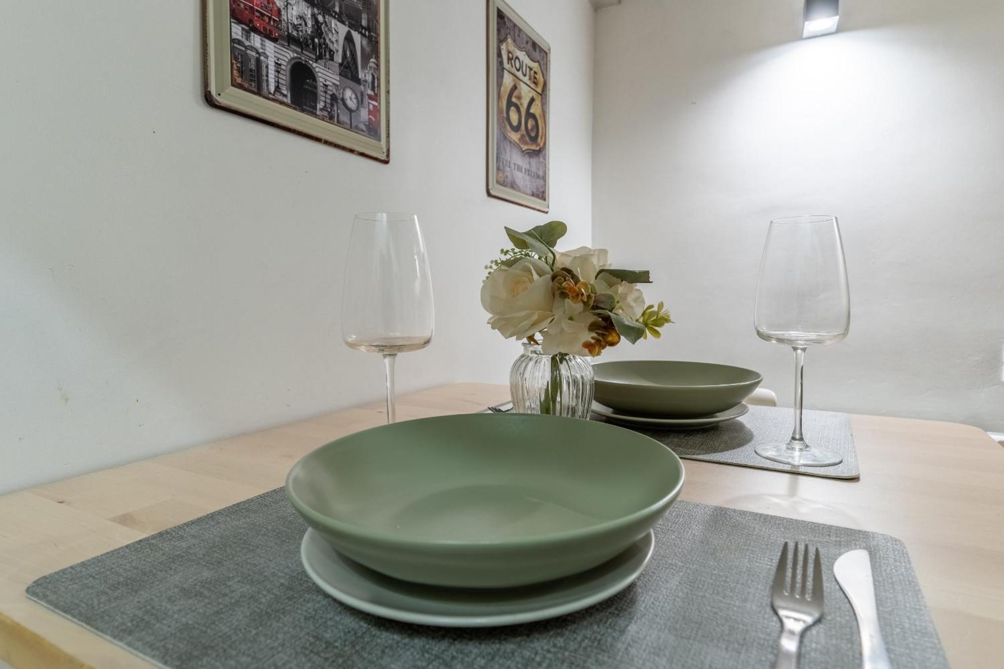 Cozy Study Room- Navigli -bocconi Naba Appartement *